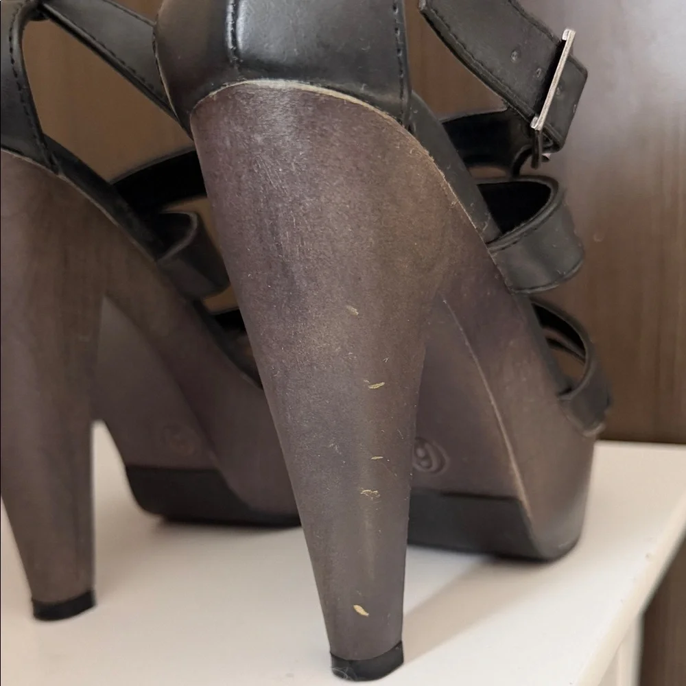 Mossimo Supply Co. Black Strappy Platform Heels‎